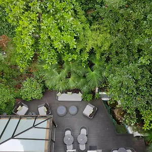 Garden-elysée Hotel Paris